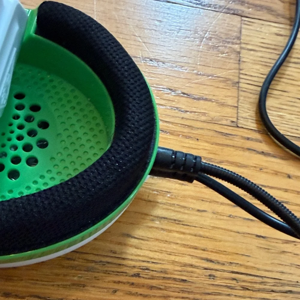 Turtle Beach White and Green Gaming Headset with Mic Like NEW